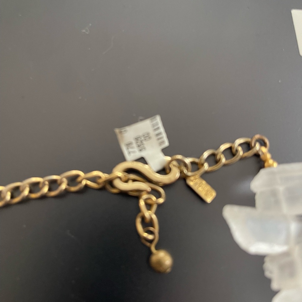 New Vintage Stock Kenneth Lane Quartz Statement Necklace from Neiman Marcus - Picture 2 of 4